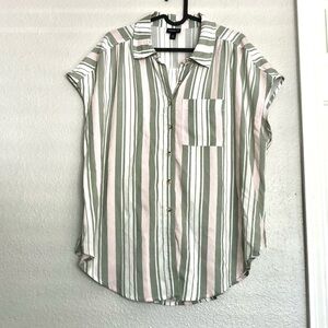 NWOT Torrid Striped Button Shirt in Sage Green & Blush Pink